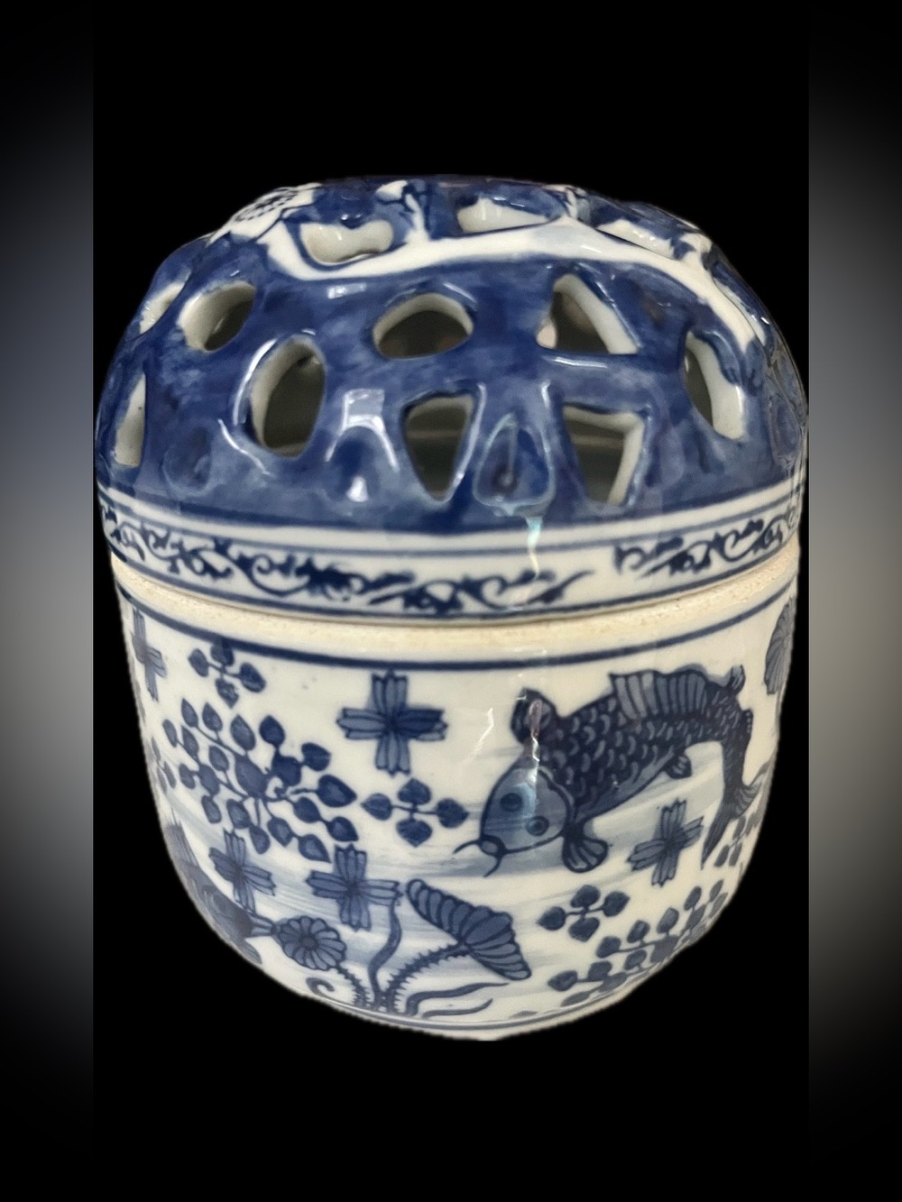Ceramic porcelain Potpourri Jar Bud vase Chinoiserie Floral Blue & White Vintage